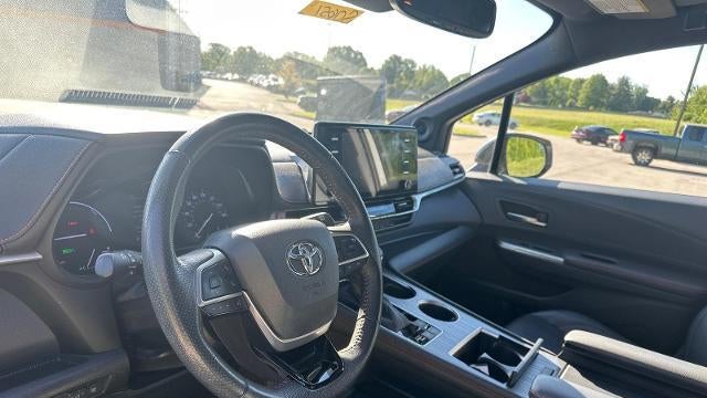 2021 Toyota Sienna XSE 7-Passenger