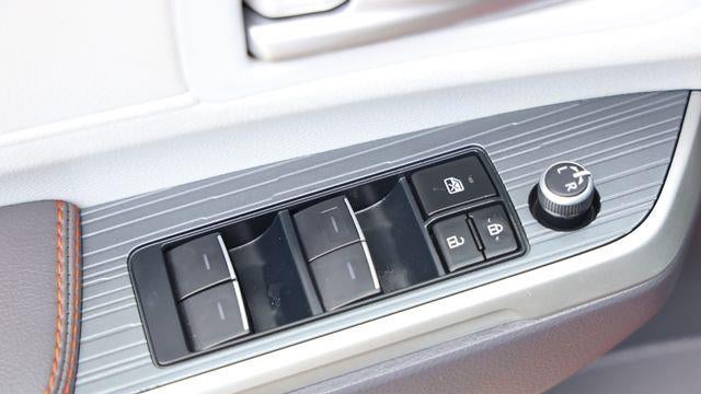 2023 Toyota Sienna XSE 7-Passenger