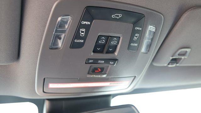 2023 Toyota Sienna XSE 7-Passenger