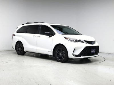2021 Toyota Sienna XSE 7-Passenger 4DR Mini-Van