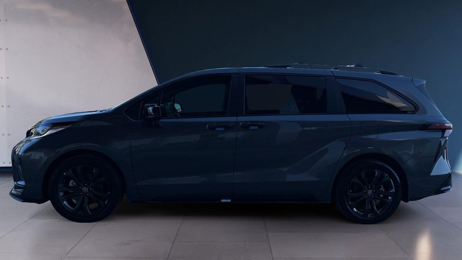 2025 Toyota Sienna XSE 7-Passenger