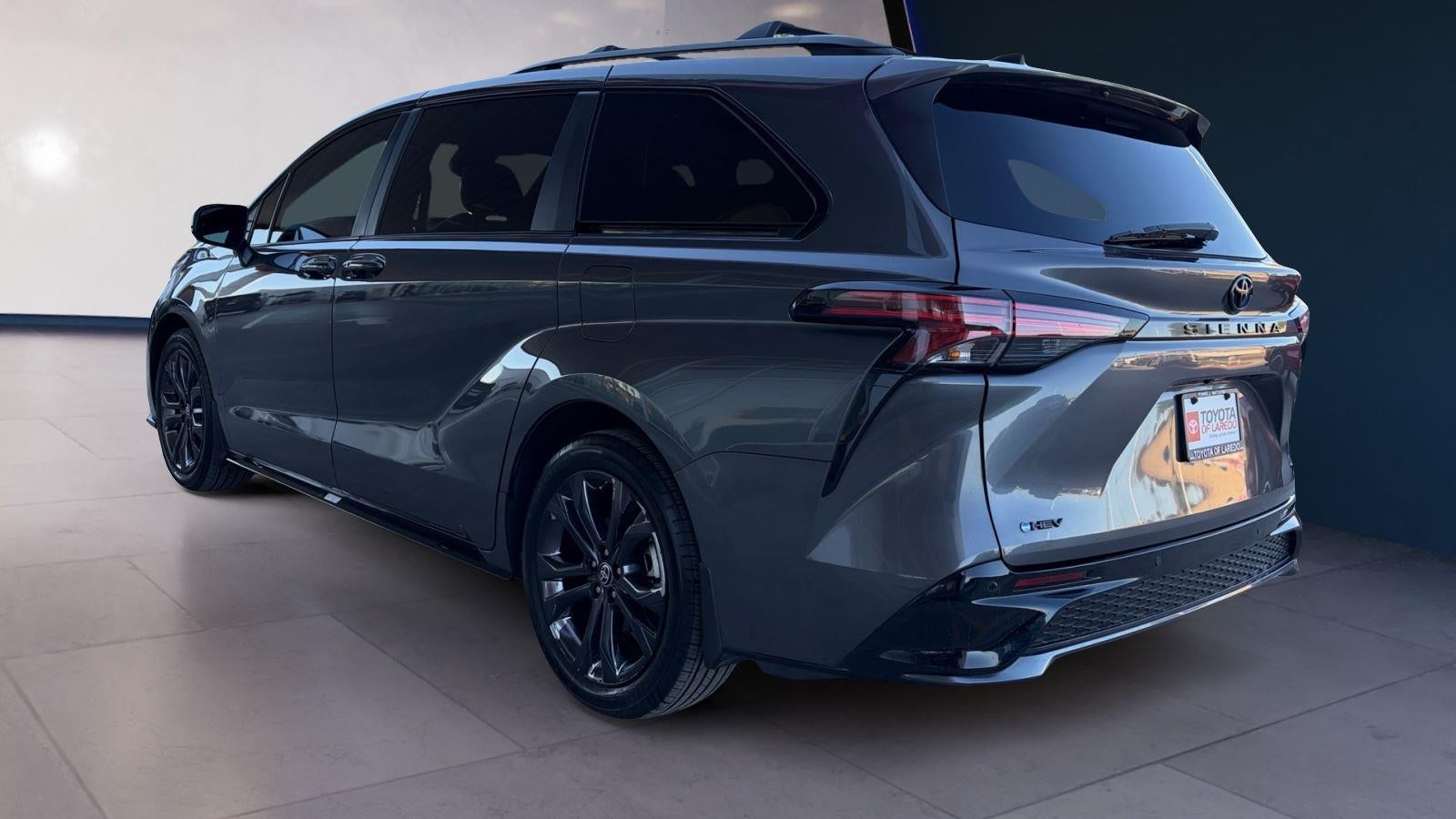 2025 Toyota Sienna XSE 7-Passenger