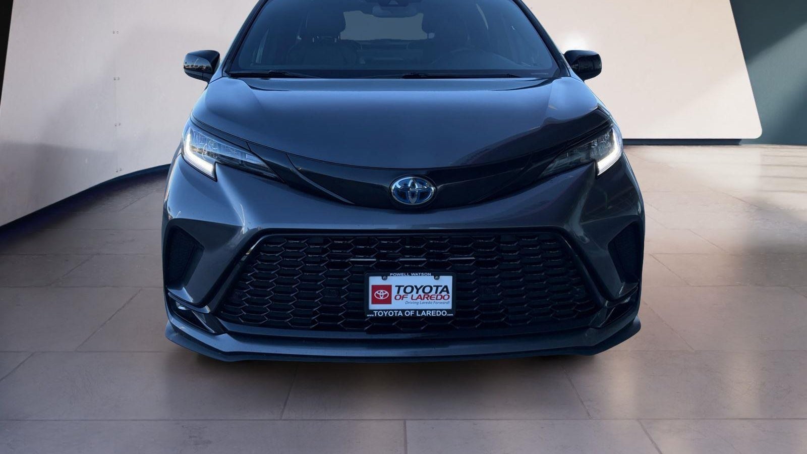 2025 Toyota Sienna XSE 7-Passenger