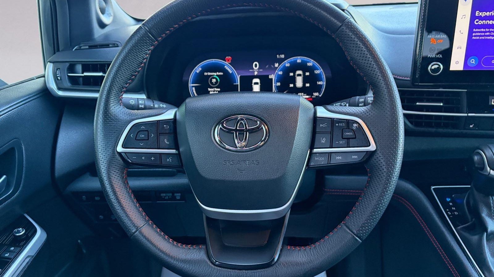 2025 Toyota Sienna XSE 7-Passenger