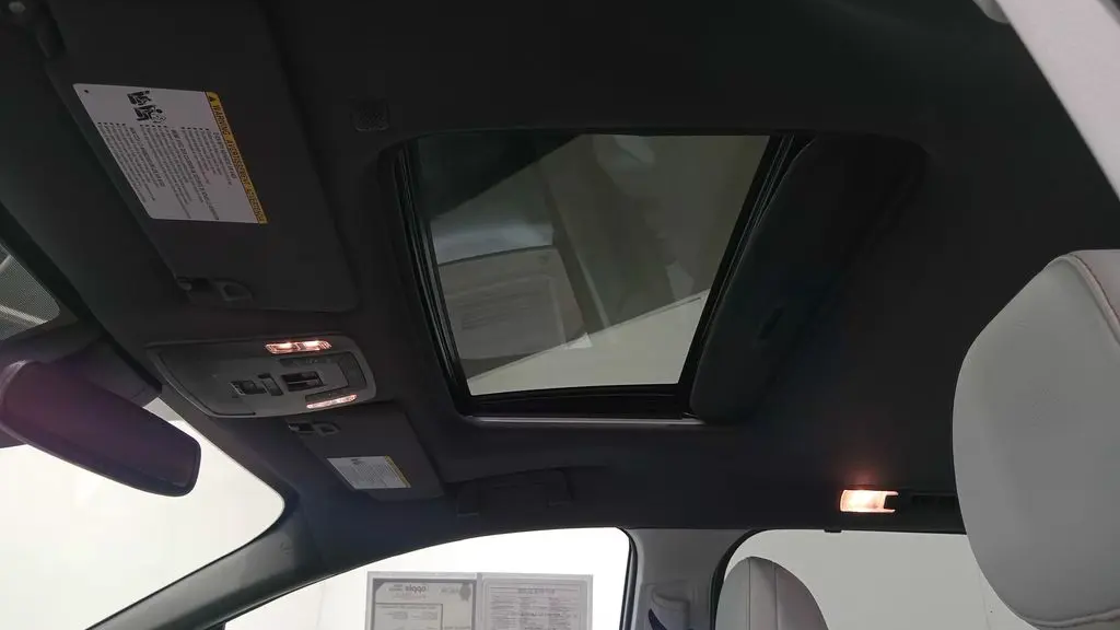 2023 Toyota Sienna XSE 7-Passenger