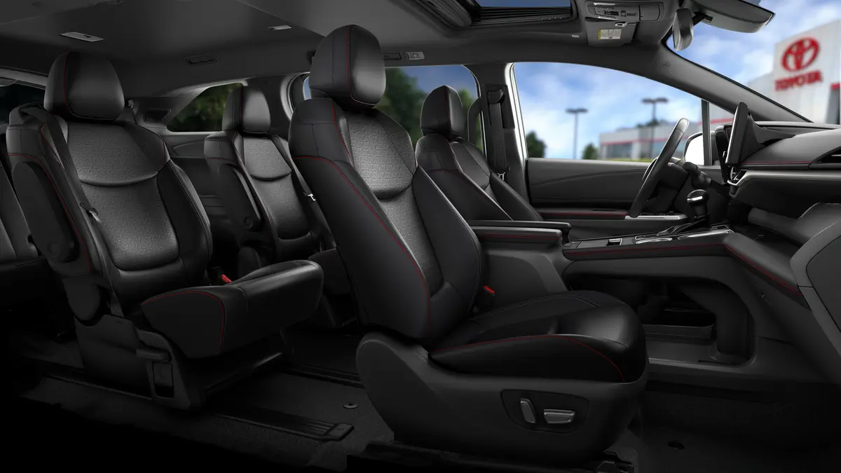 2025 Toyota Sienna XSE 7-Passenger
