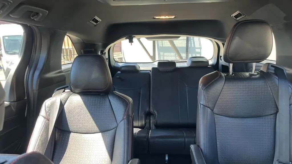2025 Toyota Sienna XSE 7-Passenger