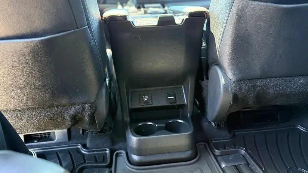 2025 Toyota Sienna XSE 7-Passenger
