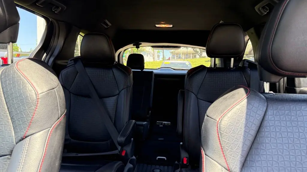 2025 Toyota Sienna XSE 7-Passenger