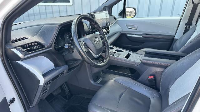 2023 Toyota Sienna XSE 7-Passenger