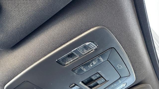 2023 Toyota Sienna XSE 7-Passenger
