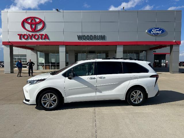 2023 Toyota Sienna