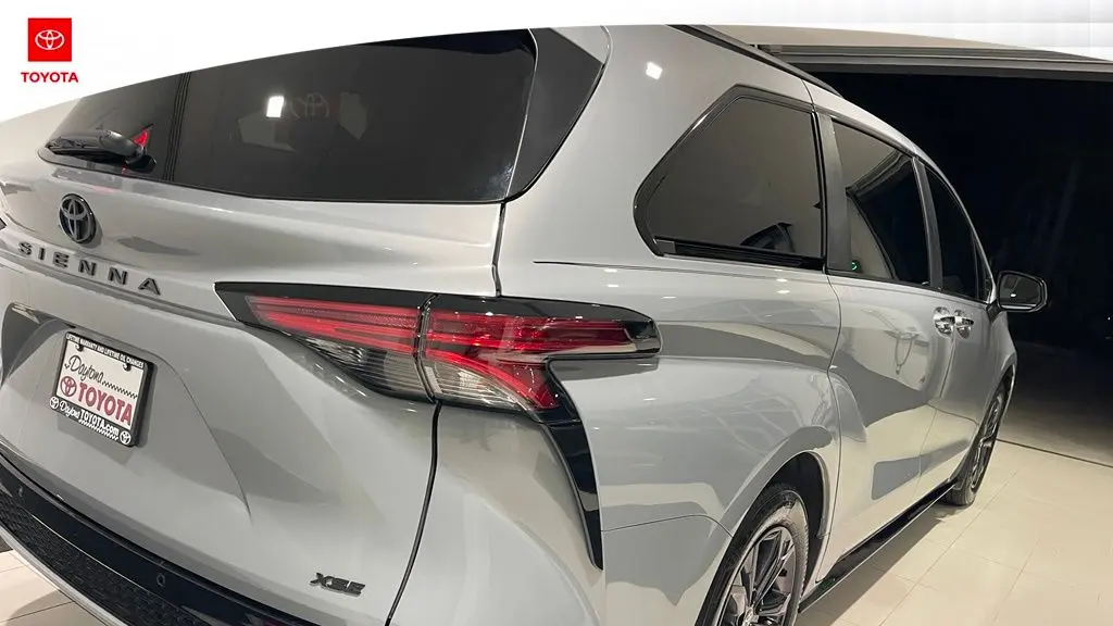 2025 Toyota Sienna XSE 7-Passenger