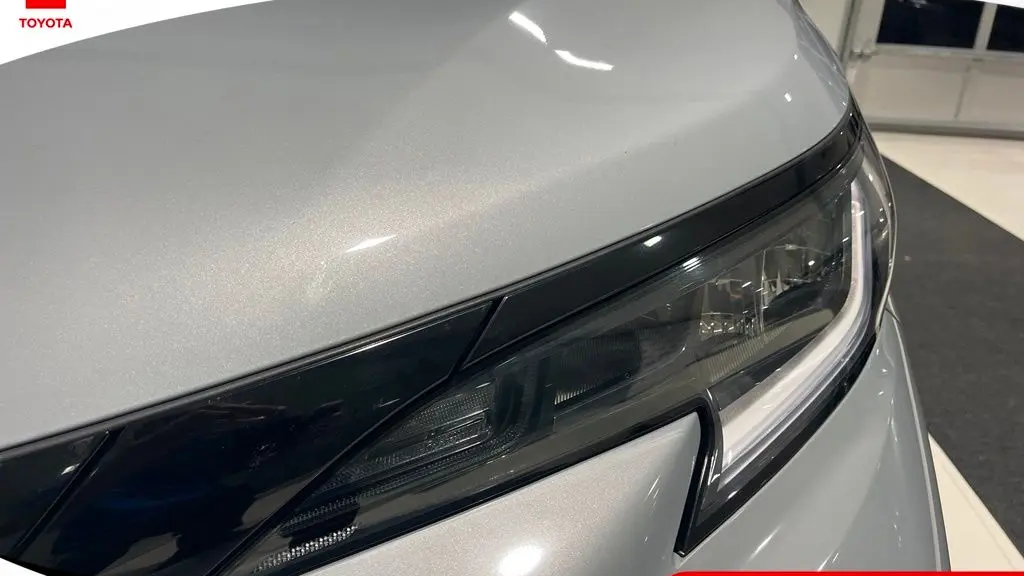 2025 Toyota Sienna XSE 7-Passenger