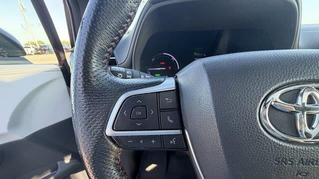 2021 Toyota Sienna XSE 7-Passenger