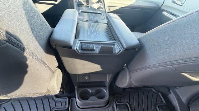 2021 Toyota Sienna XSE 7-Passenger
