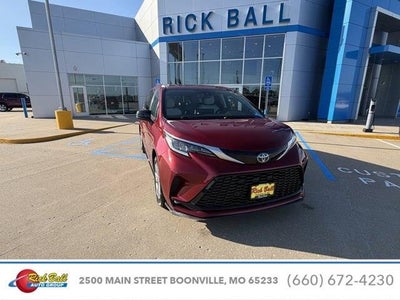 2021 Toyota Sienna AWD XSE 7-Passenger 4DR Mini-Van