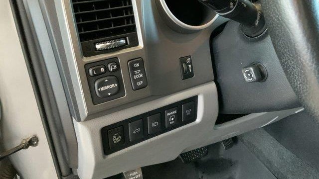 2013 Toyota Sequoia Platinum