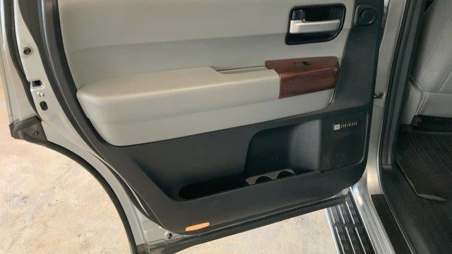 2013 Toyota Sequoia Platinum