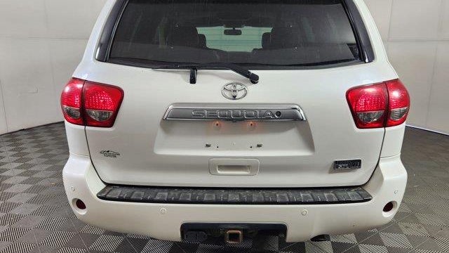2011 Toyota Sequoia Platinum