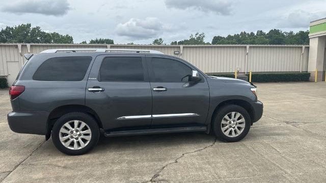2020 Toyota Sequoia Platinum