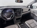 2017 Sienna Thumbnail 24