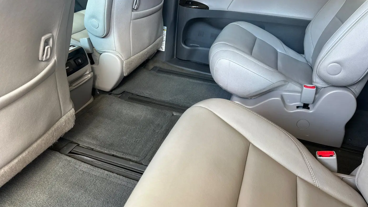 2017 Toyota Sienna XLE 7-Passenger