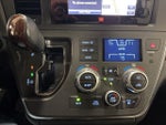 2017 Sienna Thumbnail 25