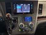 2017 Sienna Thumbnail 21