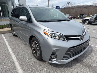 Photo of a 2018 Toyota Sienna AWD XLE 7-Passenger 4DR Mini-Van for sale