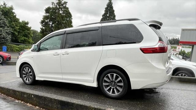2019 Toyota Sienna XLE 7-Passenger