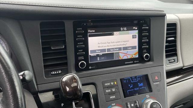 2019 Toyota Sienna XLE 7-Passenger
