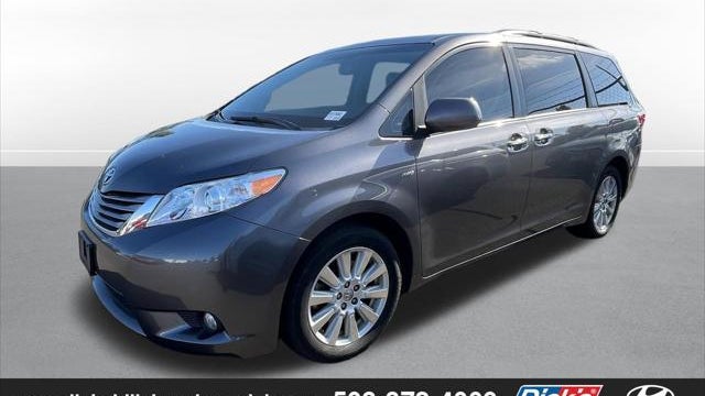 2017 Toyota Sienna XLE 7-Passenger