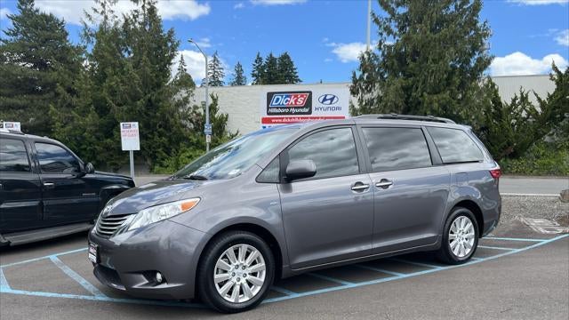 Preowned 2017 Toyota Sienna XLE 7-Passenger for Sale