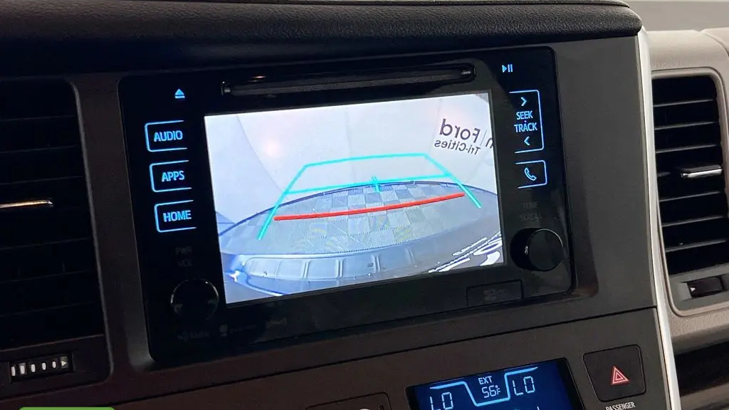 2017 Toyota Sienna XLE 7-Passenger