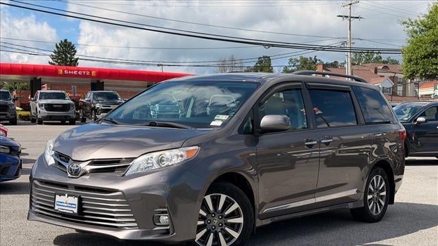 2020 Toyota Sienna Limited Premium 7-Passenger