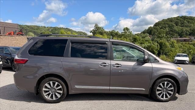 2020 Toyota Sienna Limited Premium 7-Passenger
