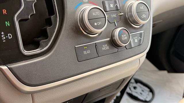 2020 Toyota Sienna Limited Premium 7-Passenger