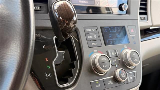 2020 Toyota Sienna Limited Premium 7-Passenger