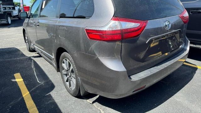 2018 Toyota Sienna XLE 7-Passenger