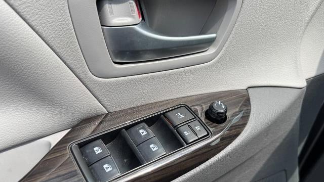 2018 Toyota Sienna XLE 7-Passenger