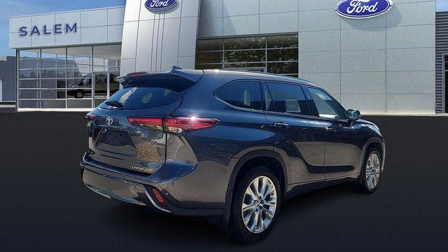 2021 Toyota Highlander Limited