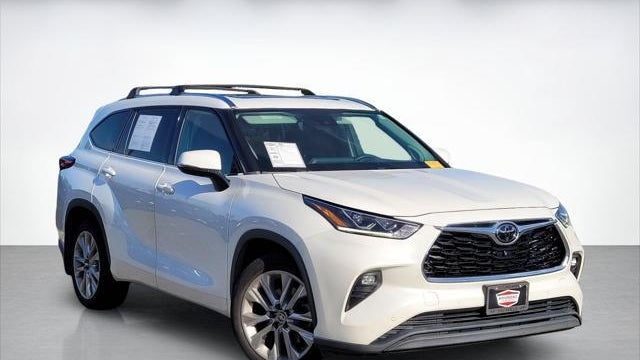 Preowned 2020 Toyota Highlander Limited for Sale