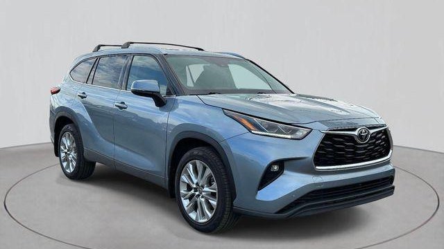 Preowned 2021 Toyota Highlander Limited for Sale