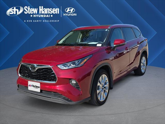 2020 Toyota Highlander - $32,112