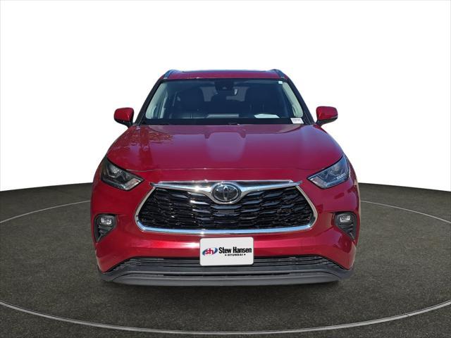 2020 Toyota Highlander - $32,112