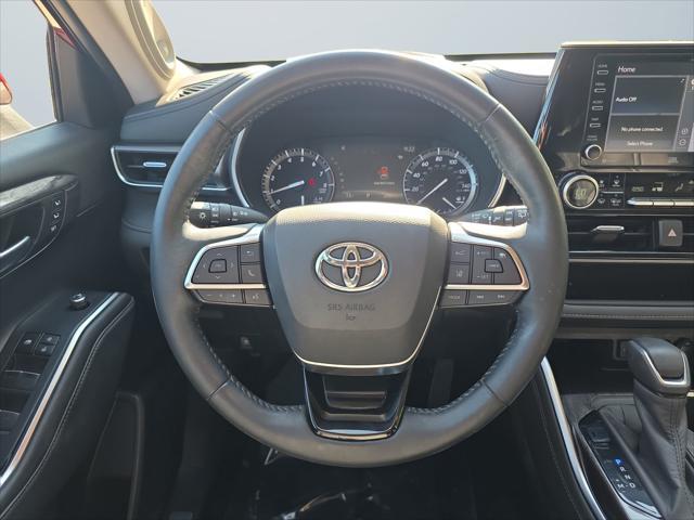 2020 Toyota Highlander - $32,112