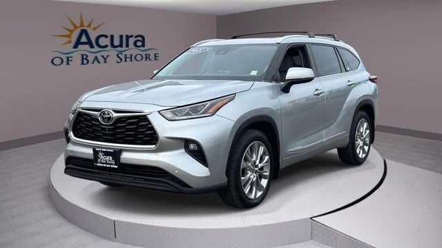 Preowned 2021 Toyota Highlander Limited for Sale