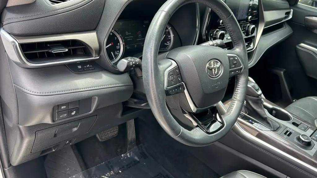 2021 Toyota Highlander Limited
