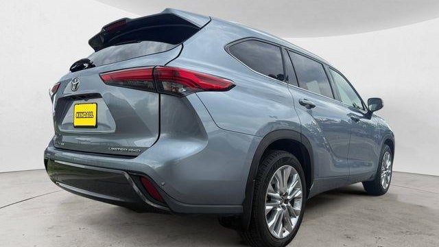 2020 Toyota Highlander Limited